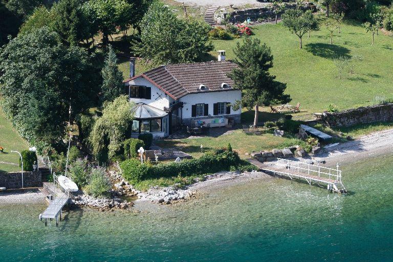 chalet a vendre bord de l'eau france