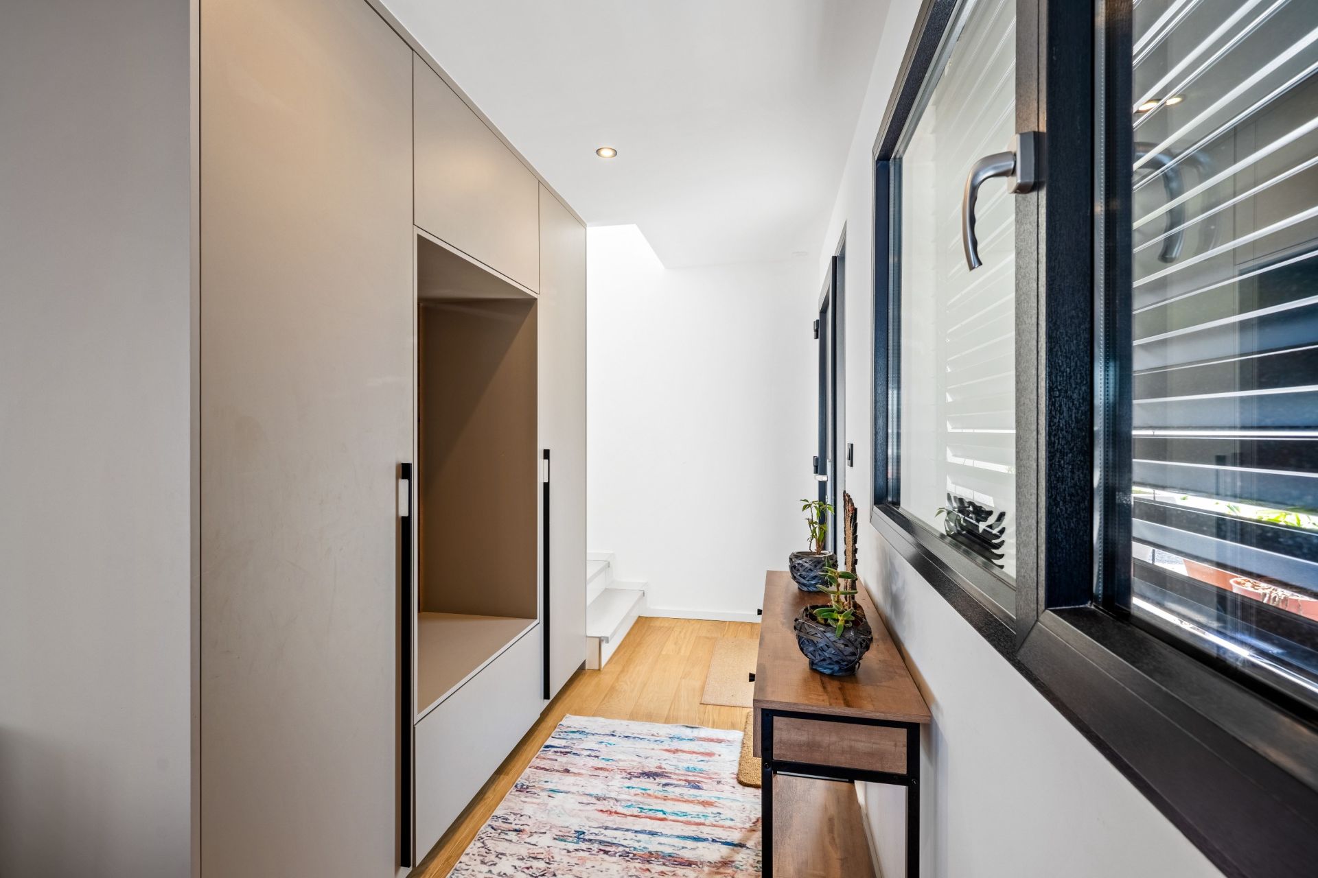 house 6 Rooms for sale on LUGRIN (74500)