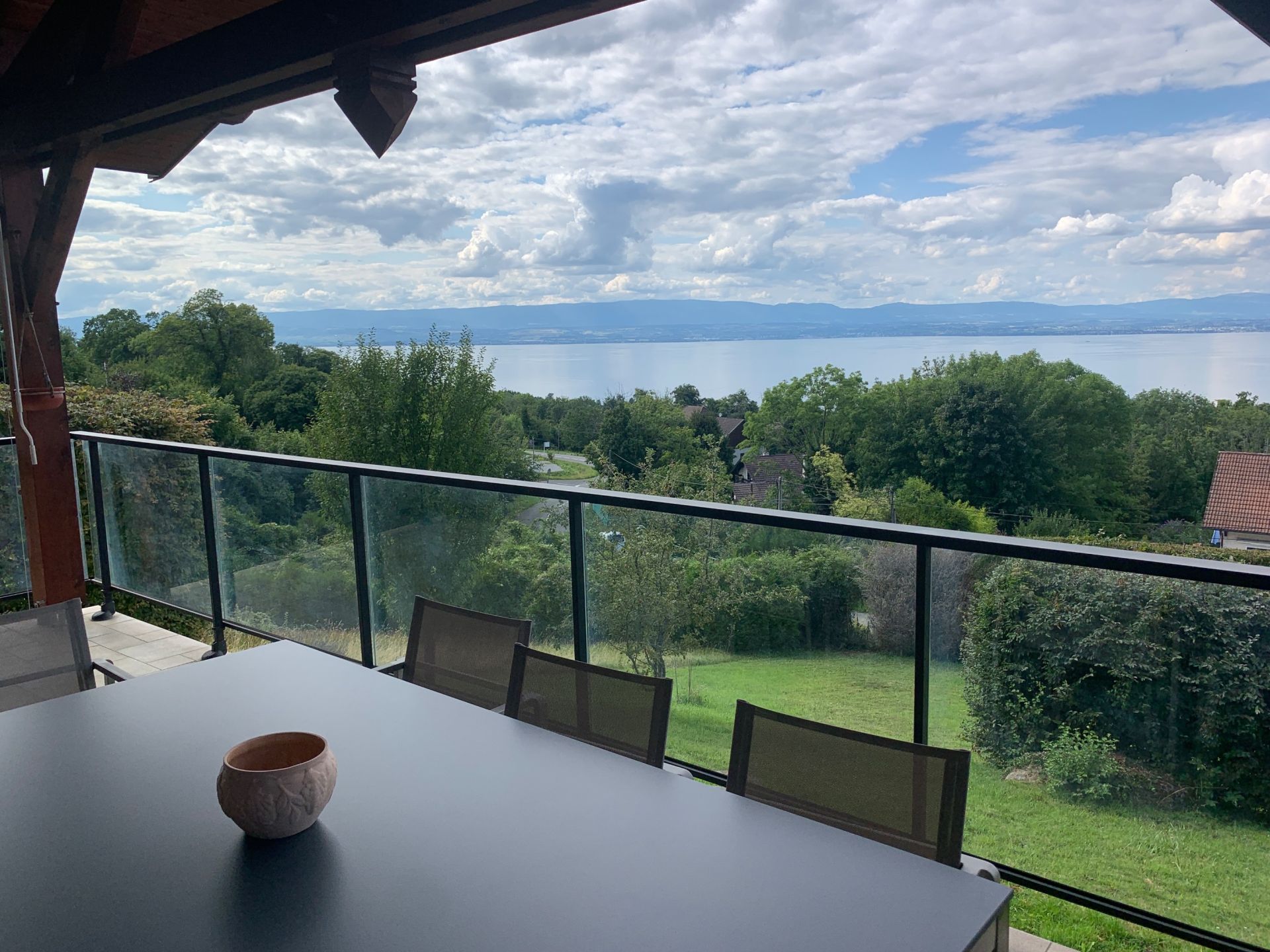 house 6 Rooms for sale on MAXILLY SUR LEMAN (74500)