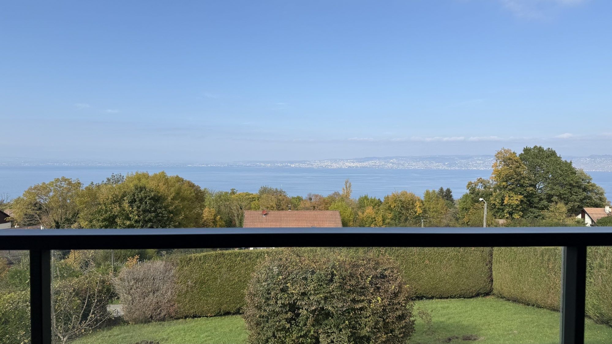 house 6 Rooms for sale on MAXILLY SUR LEMAN (74500)