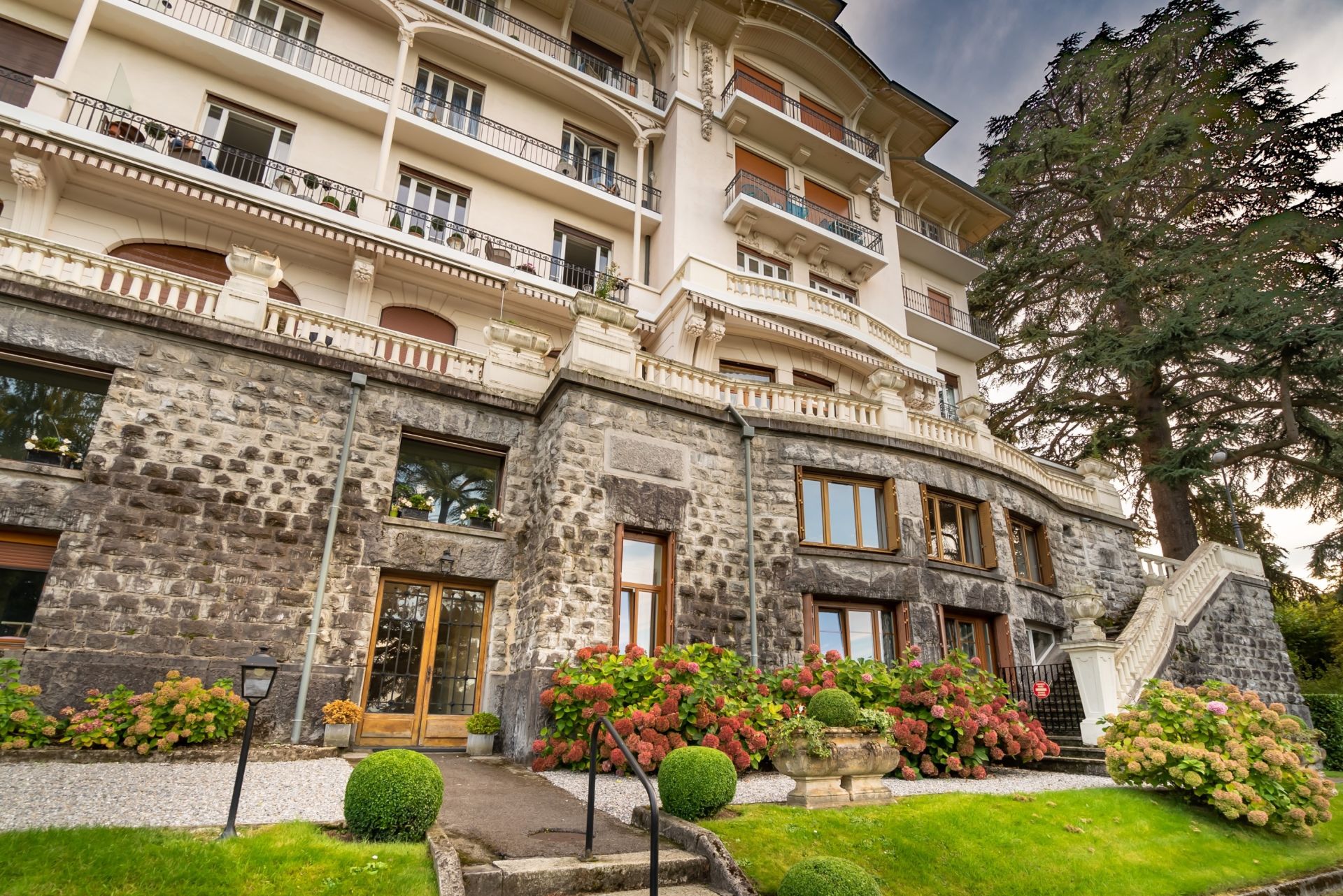 appartement 7 Pièces en vente sur EVIAN LES BAINS (74500)