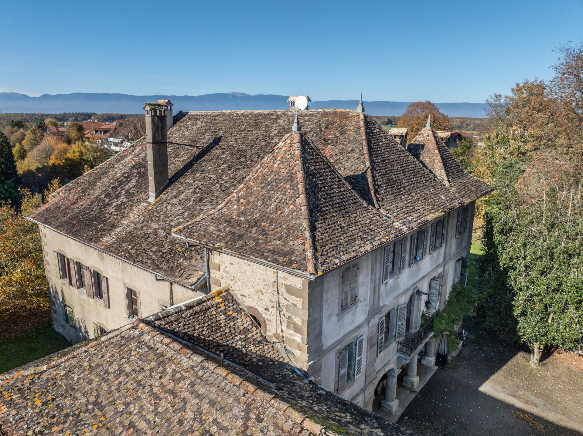 maison 15 Pièces en vente sur DOUVAINE (74140)