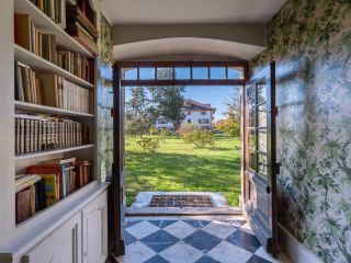 house 15 Rooms for sale on DOUVAINE (74140)