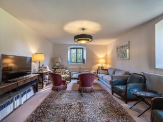 house 15 Rooms for sale on DOUVAINE (74140)