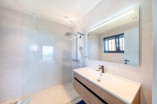 maison 7 Pièces en vente sur NEUVECELLE (74500)