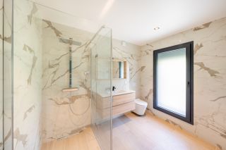 maison 7 Pièces en vente sur NEUVECELLE (74500)