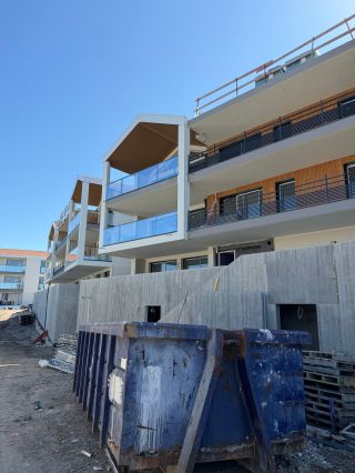 apartment 5 Rooms for sale on NEUVECELLE (74500)