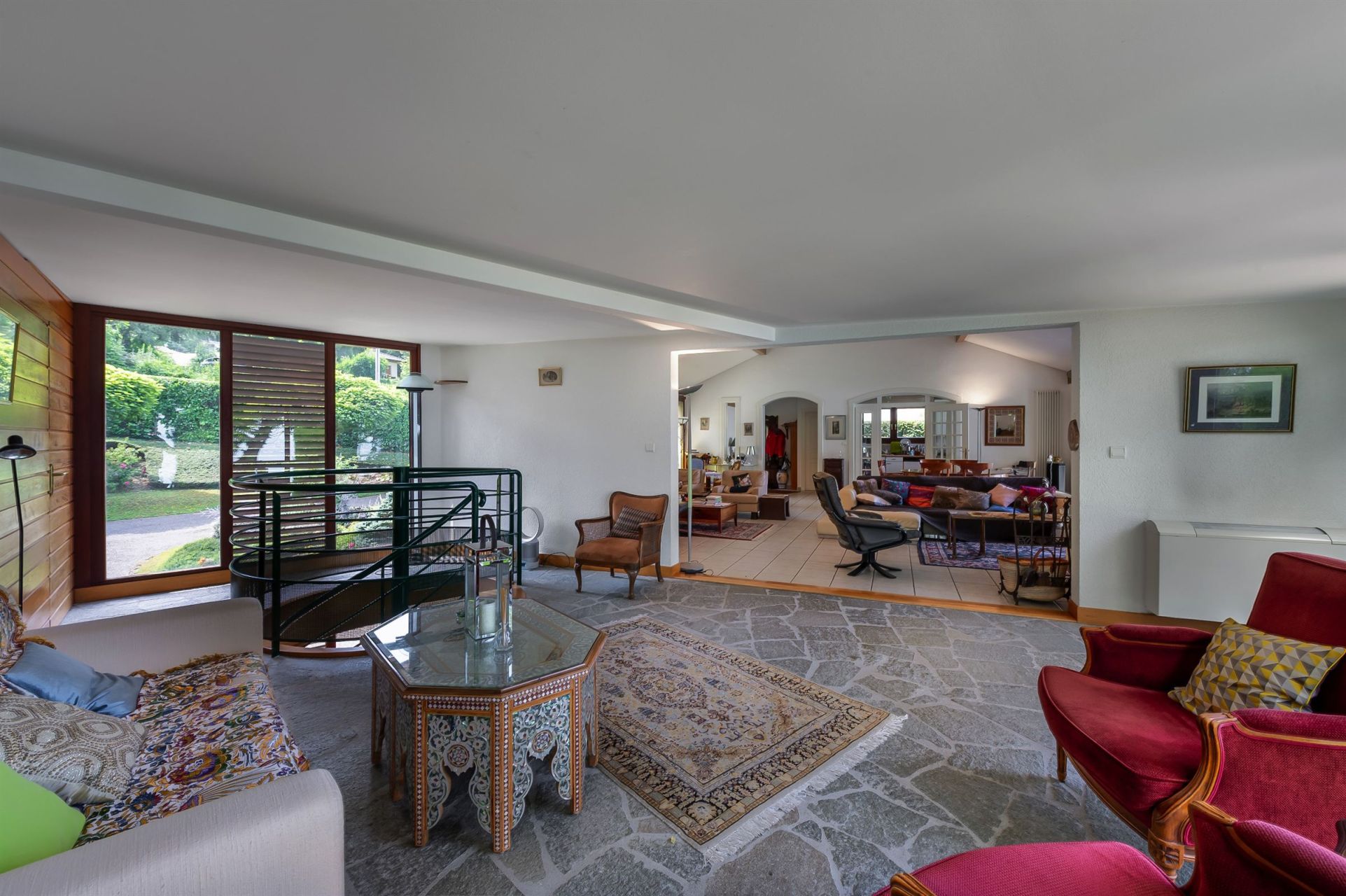 villa 6 Rooms for sale on NEUVECELLE (74500)