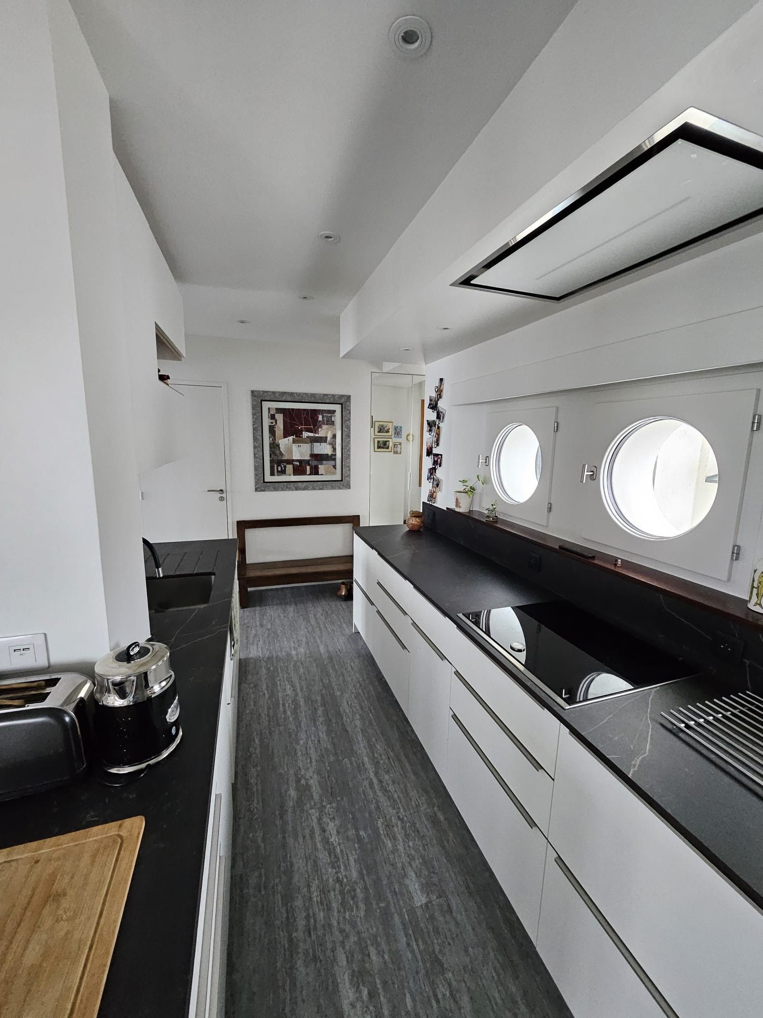 apartment 4 Rooms for sale on AMPHION LES BAINS (74500)