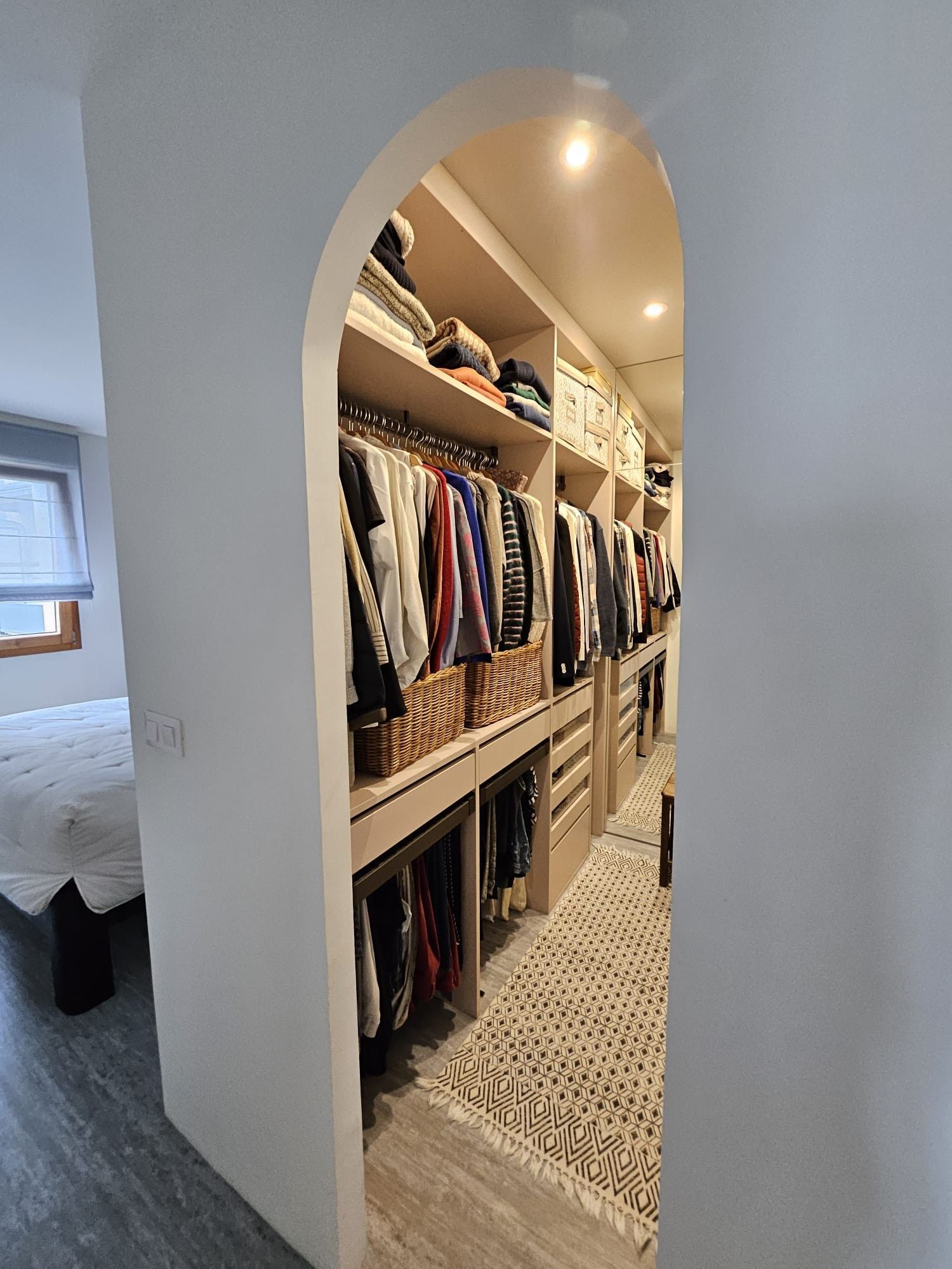 apartment 4 Rooms for sale on AMPHION LES BAINS (74500)