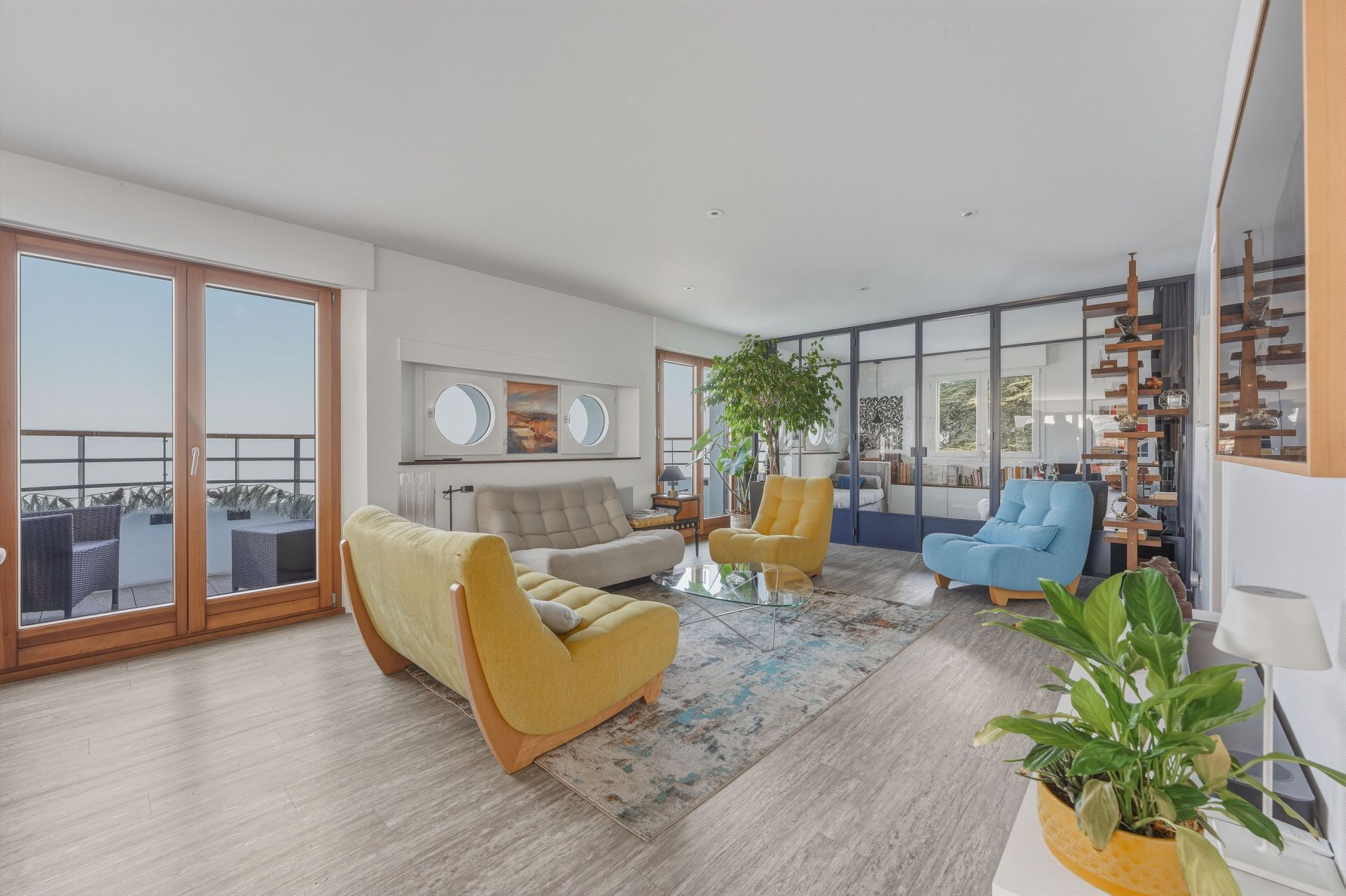 apartment 4 Rooms for sale on AMPHION LES BAINS (74500)