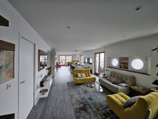 apartment 4 Rooms for sale on AMPHION LES BAINS (74500)