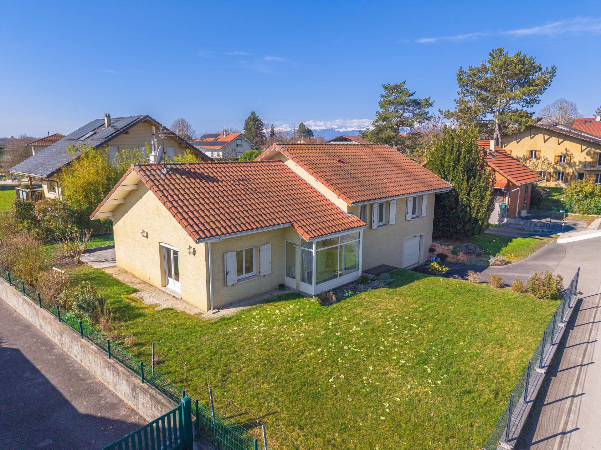 maison 7 Pièces en vente sur DOUVAINE (74140)