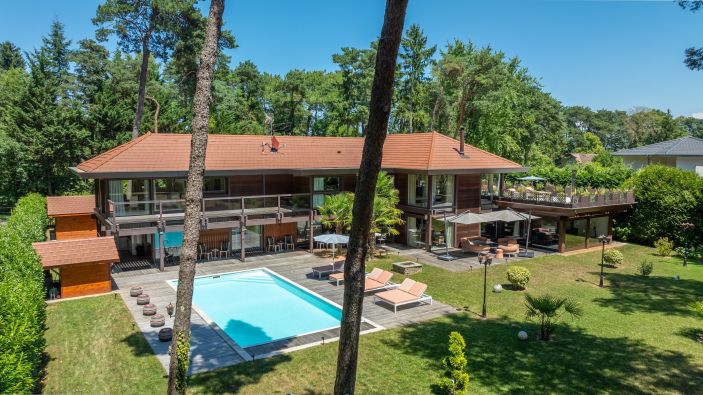 Sale House Sciez 9&nbsp;Rooms 330&nbsp;m²