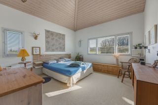 house 9 Rooms for sale on LOISIN (74140)