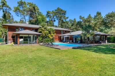 Vente Maison Sciez 9&nbsp;Pièces 340&nbsp;m²