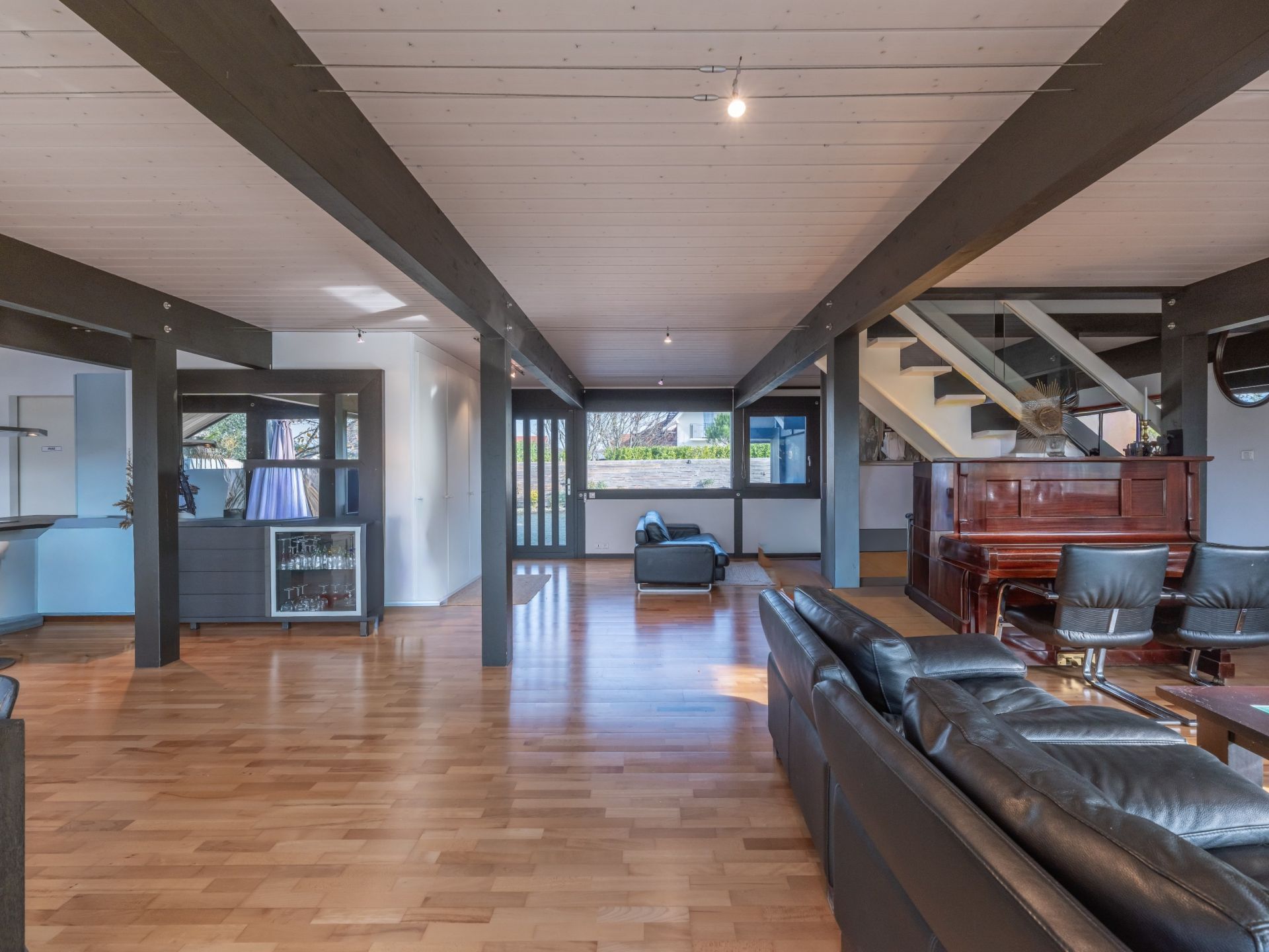 architect's house 7 Rooms for sale on CHENS SUR LEMAN (74140)