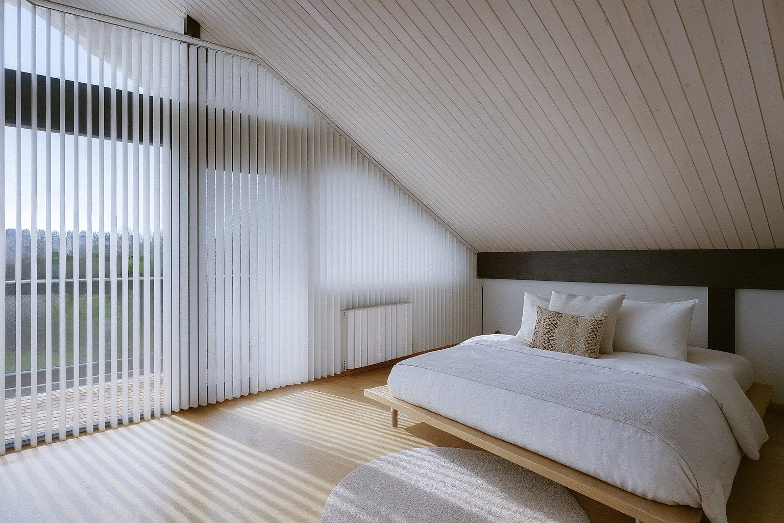 architect's house 7 Rooms for sale on CHENS SUR LEMAN (74140)