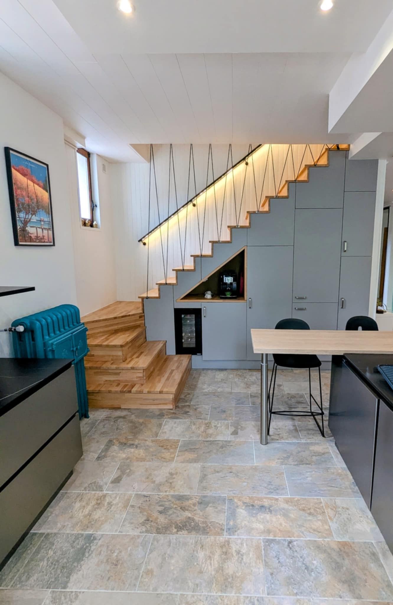 apartment 9 Rooms for sale on EVIAN LES BAINS (74500)