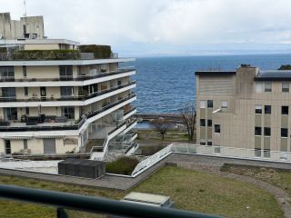 apartment 5 Rooms for sale on EVIAN LES BAINS (74500)