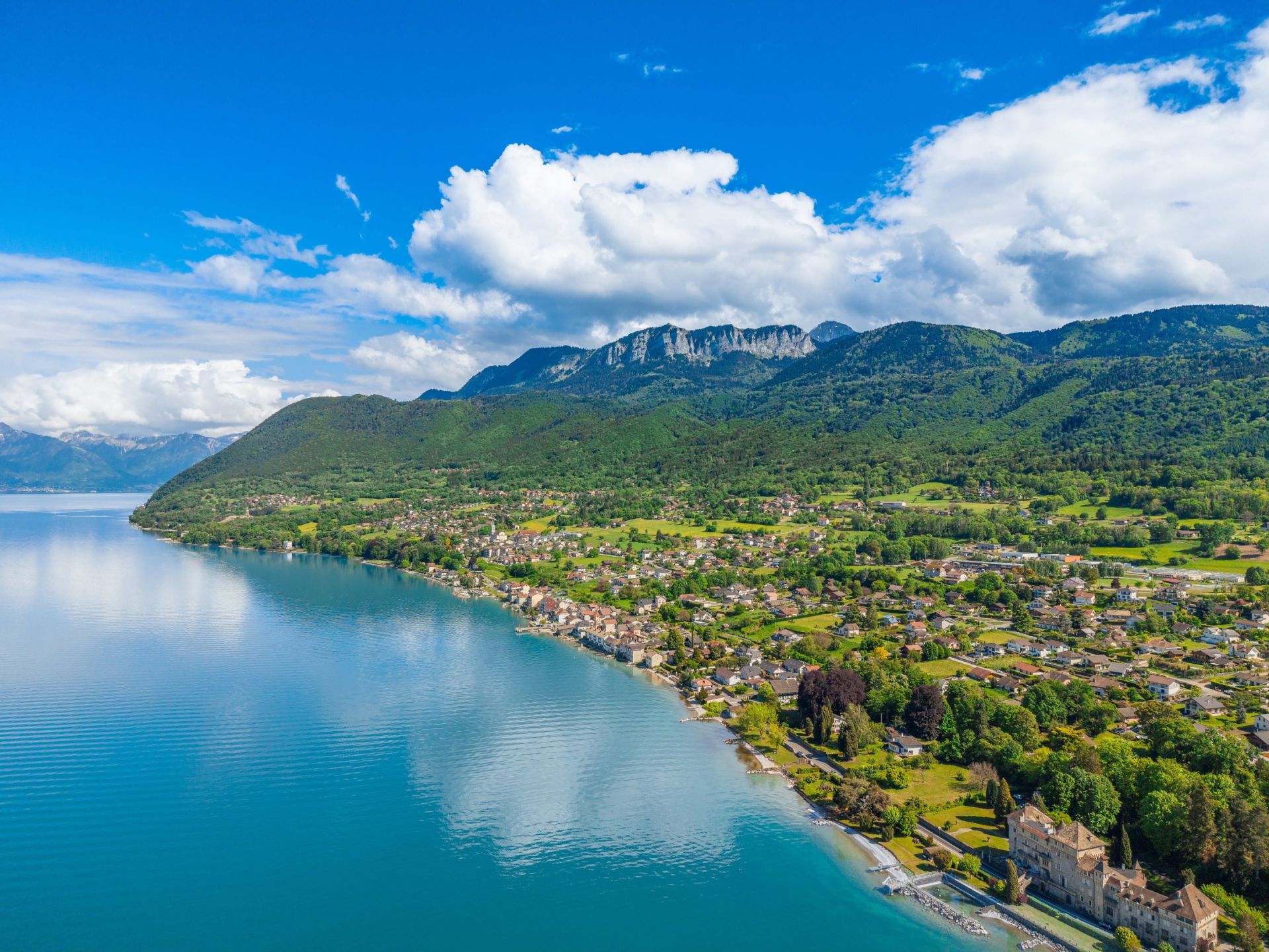 maison 9 Pièces en vente sur LUGRIN (74500)