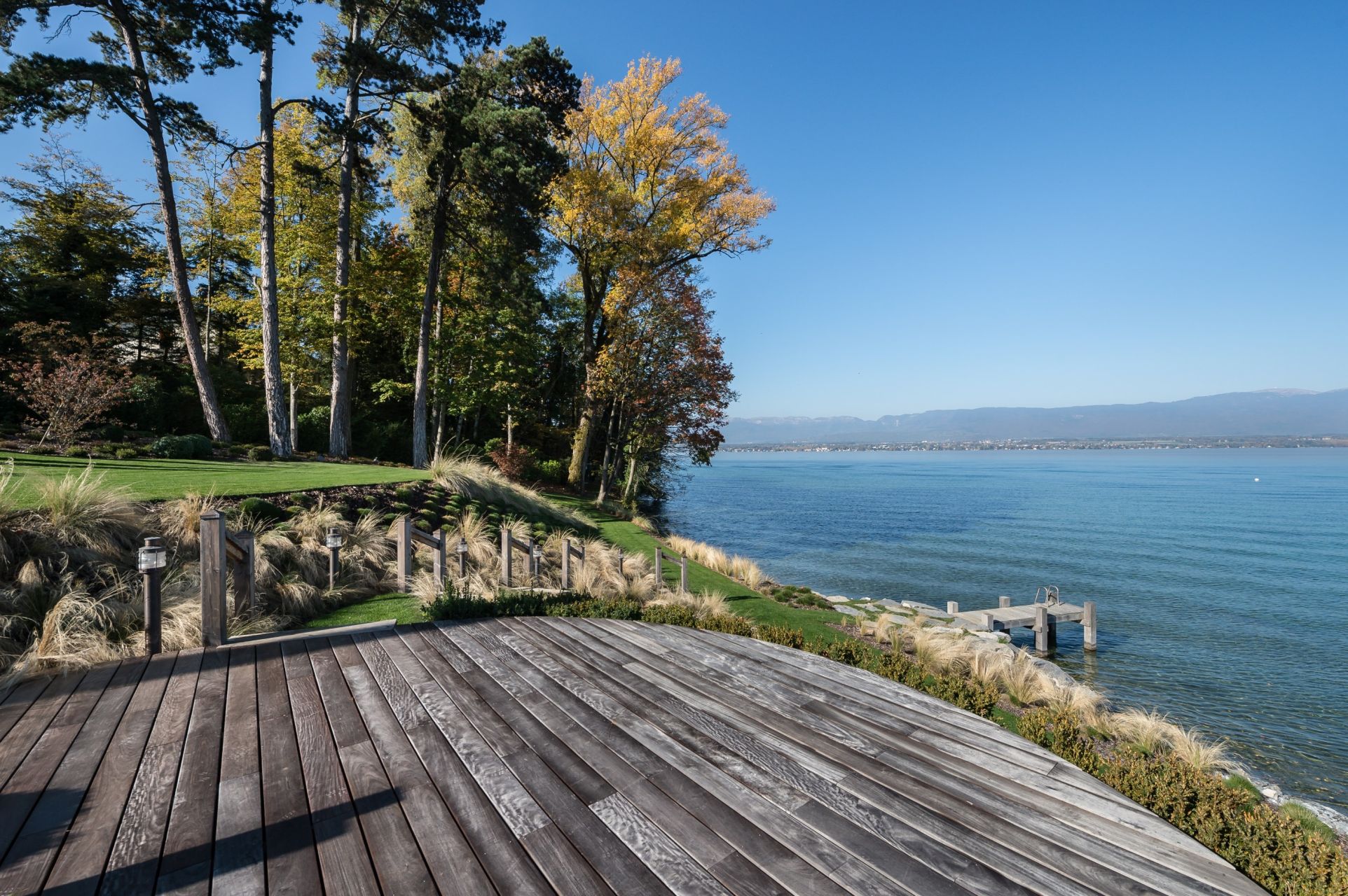 propriété 14 Pièces en vente sur CHENS SUR LEMAN (74140)