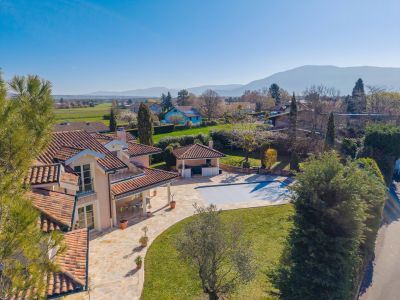Sale House Veigy-Foncenex 10&nbsp;Rooms 430&nbsp;m²
