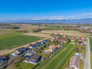 house 10 Rooms for sale on VEIGY FONCENEX (74140)