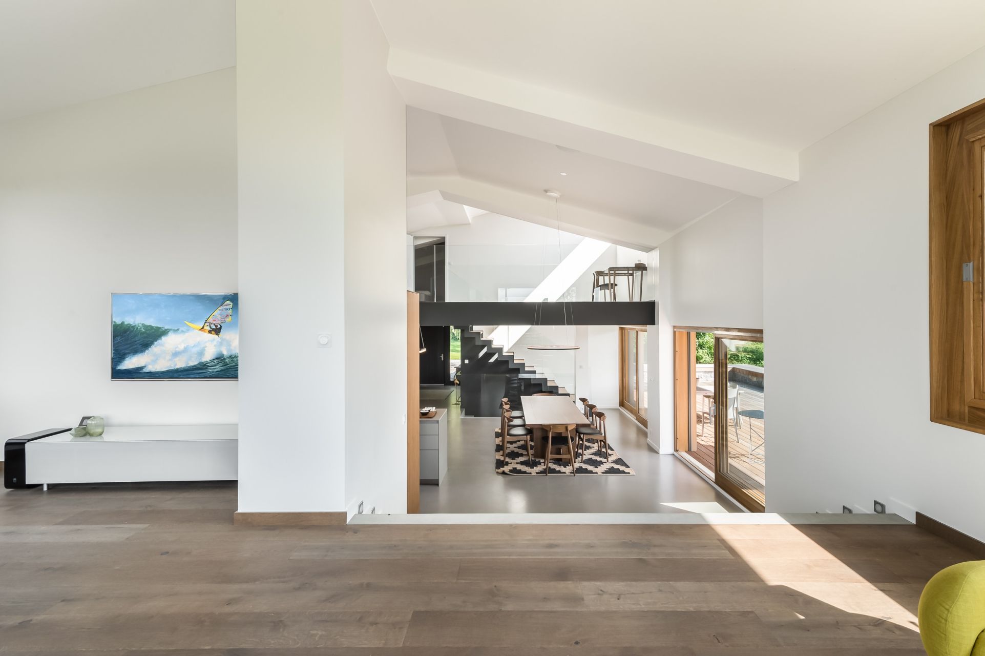 villa 10 Rooms for sale on EVIAN LES BAINS (74500)