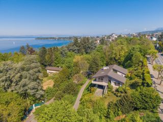 house 7 Rooms for sale on THONON LES BAINS (74200)