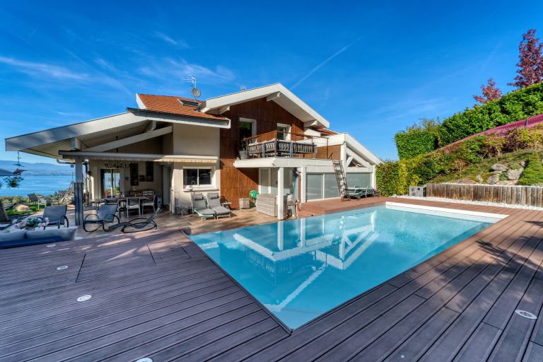 house 6 Rooms for sale on PUBLIER (74500)