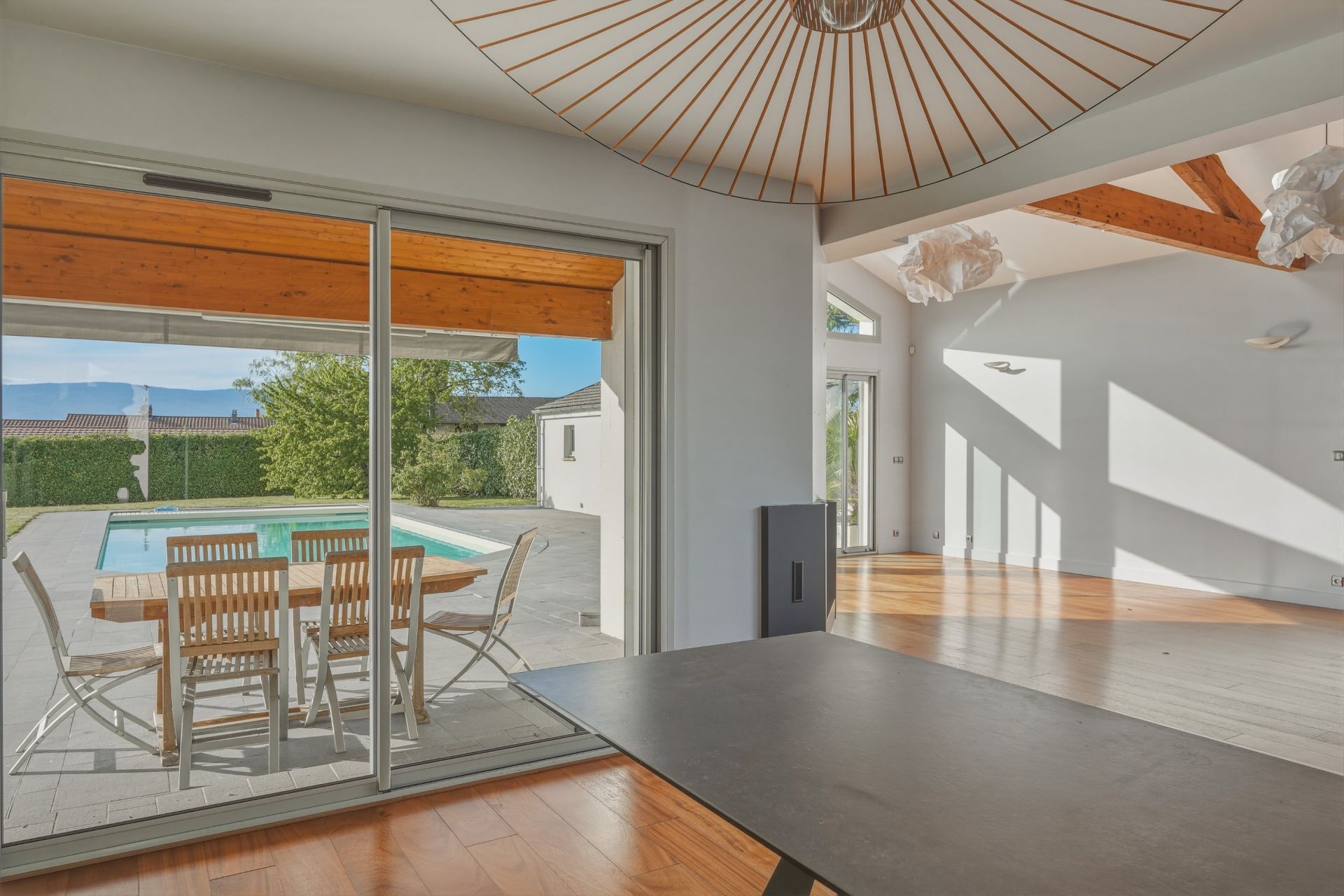 maison d'architecte 8 Pièces en vente sur NERNIER (74140)