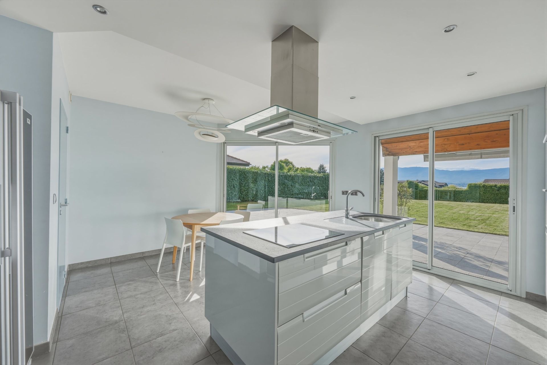 architect's house 8 Rooms for sale on NERNIER (74140)