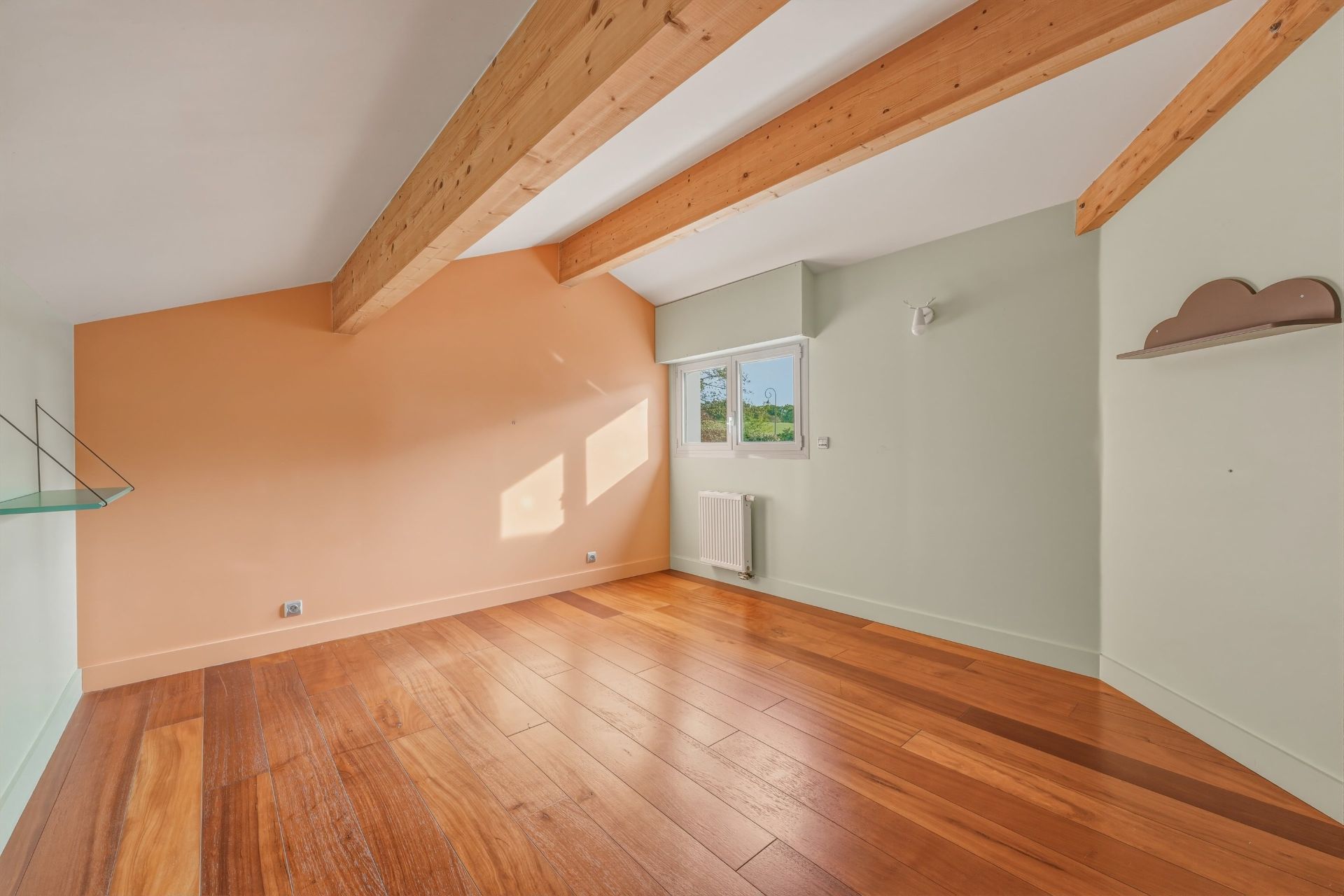 architect's house 8 Rooms for sale on NERNIER (74140)