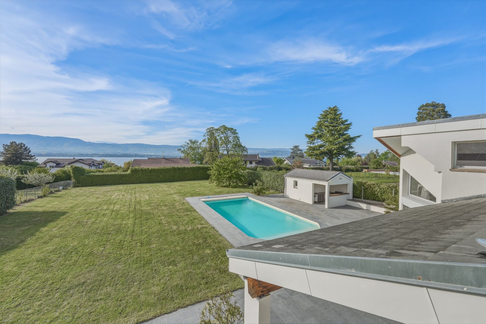 architect's house 8 Rooms for sale on NERNIER (74140)