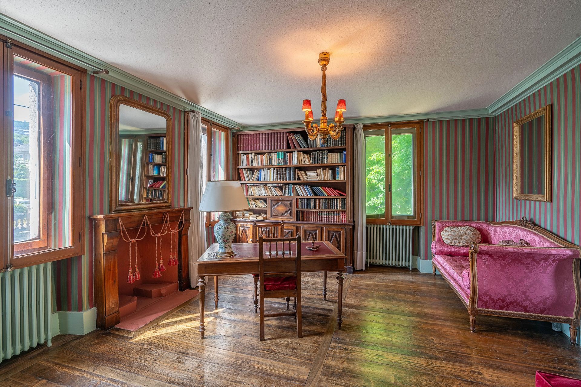 maison 9 Pièces en vente sur EVIAN LES BAINS (74500)