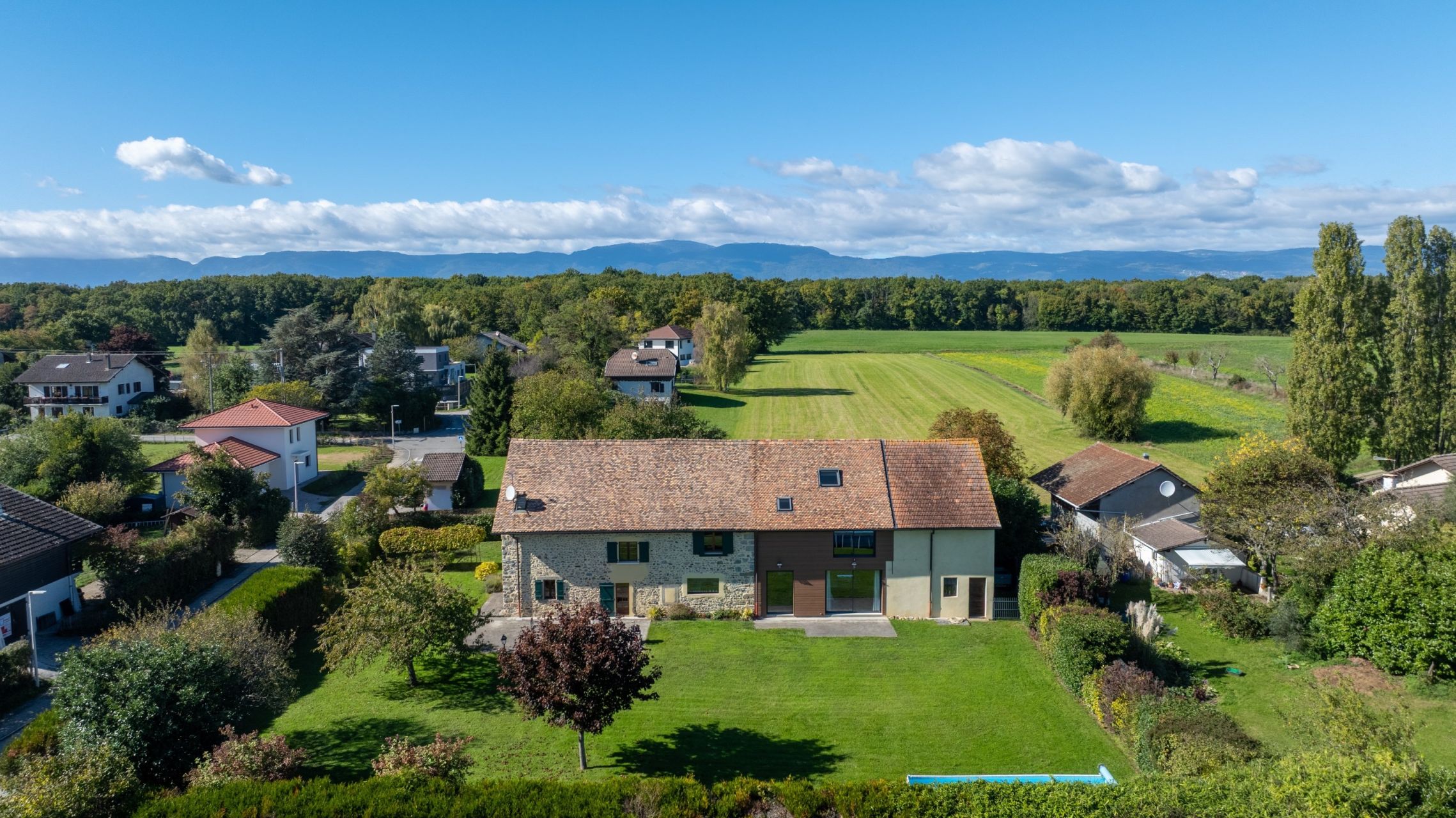 maison 8 Pièces en vente sur MASSONGY (74140)