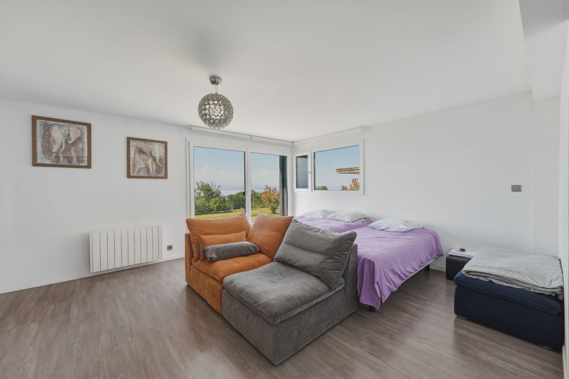 house 5 Rooms for sale on MARIN (74200)