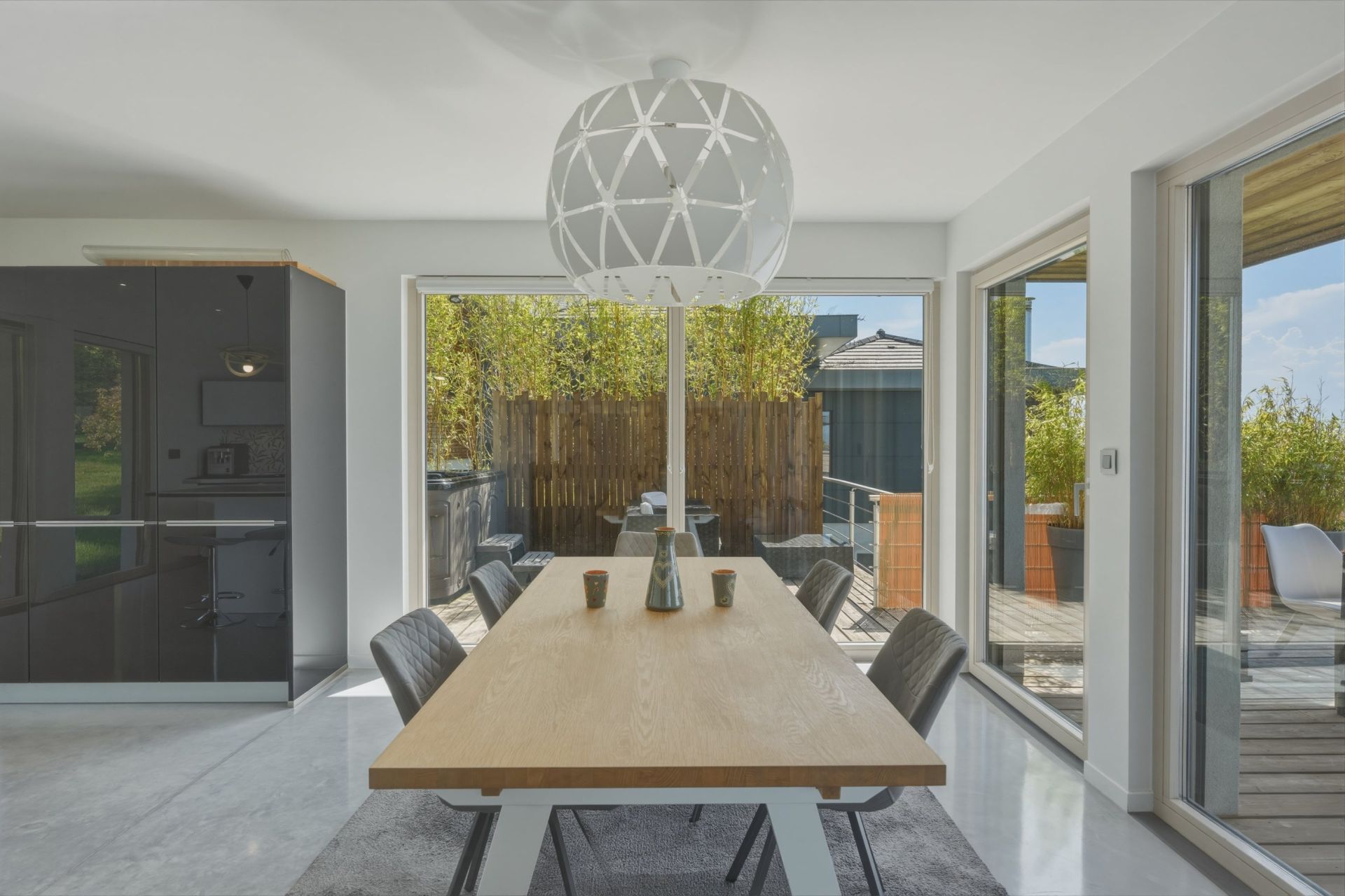 house 5 Rooms for sale on MARIN (74200)