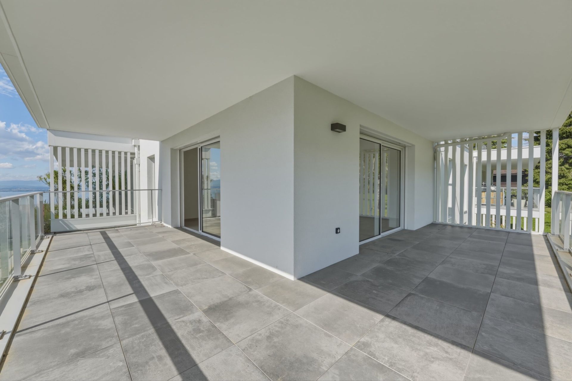 apartment 4 Rooms for sale on EVIAN LES BAINS (74500)