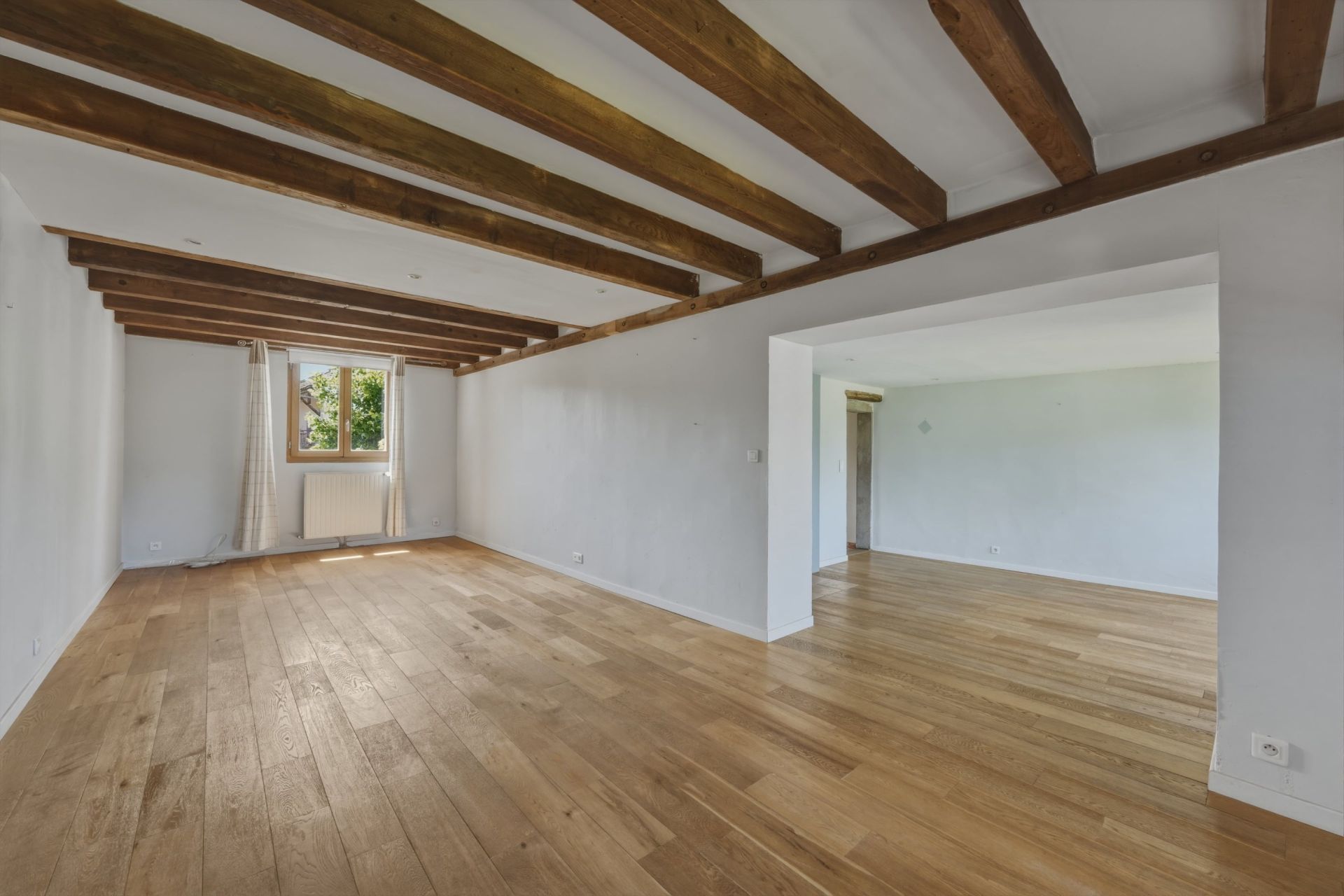 house 7 Rooms for sale on SCIEZ (74140)