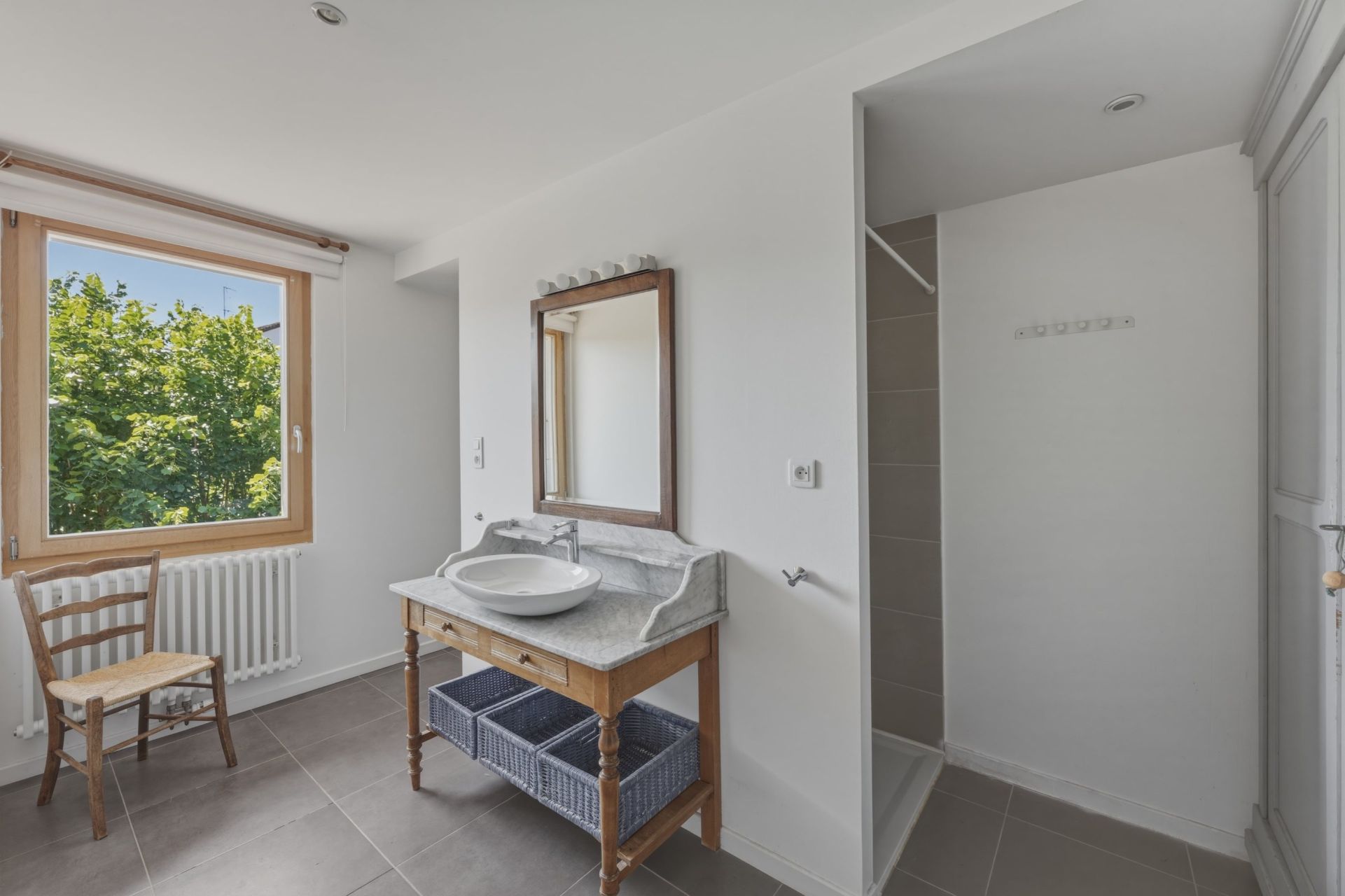house 7 Rooms for sale on SCIEZ (74140)