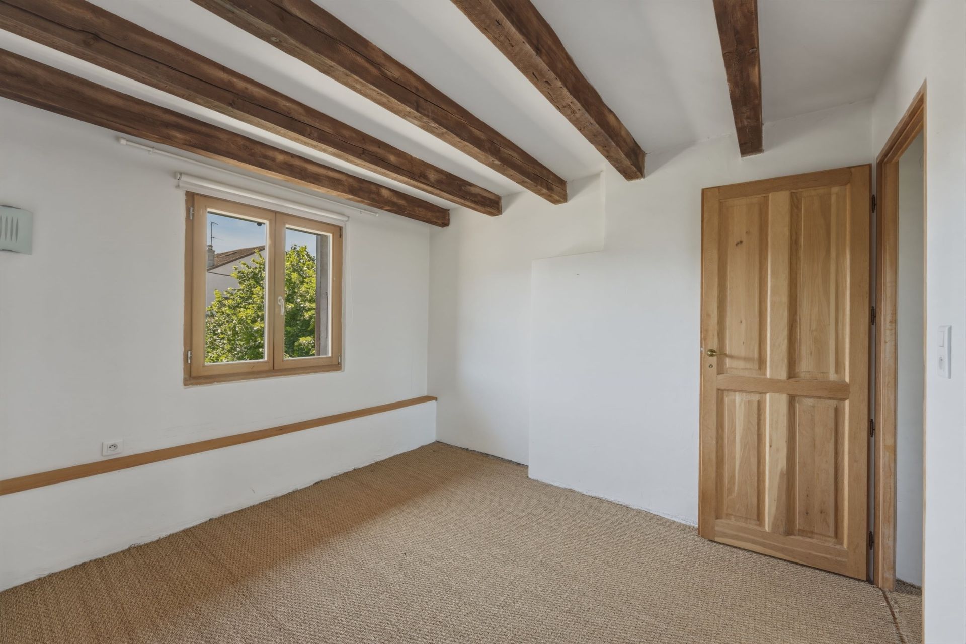 house 7 Rooms for sale on SCIEZ (74140)