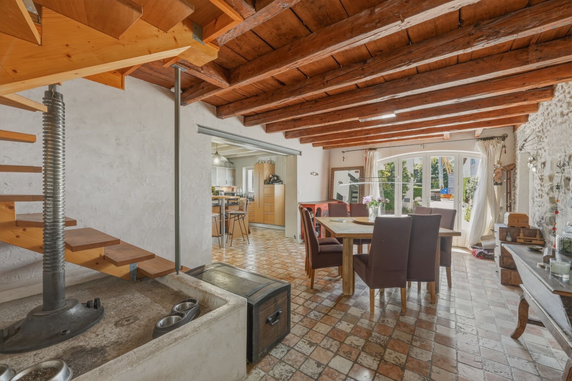 house 8 Rooms for sale on VEIGY FONCENEX (74140)