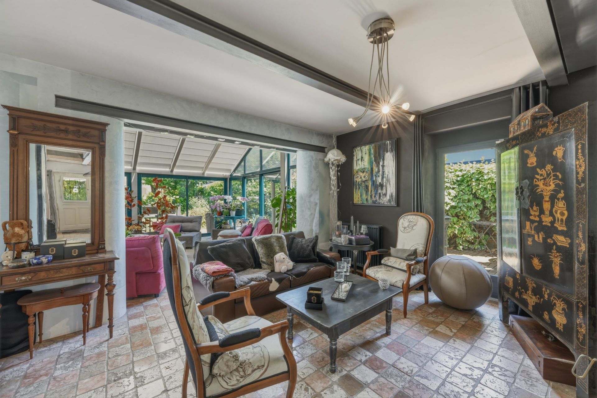 house 8 Rooms for sale on VEIGY FONCENEX (74140)