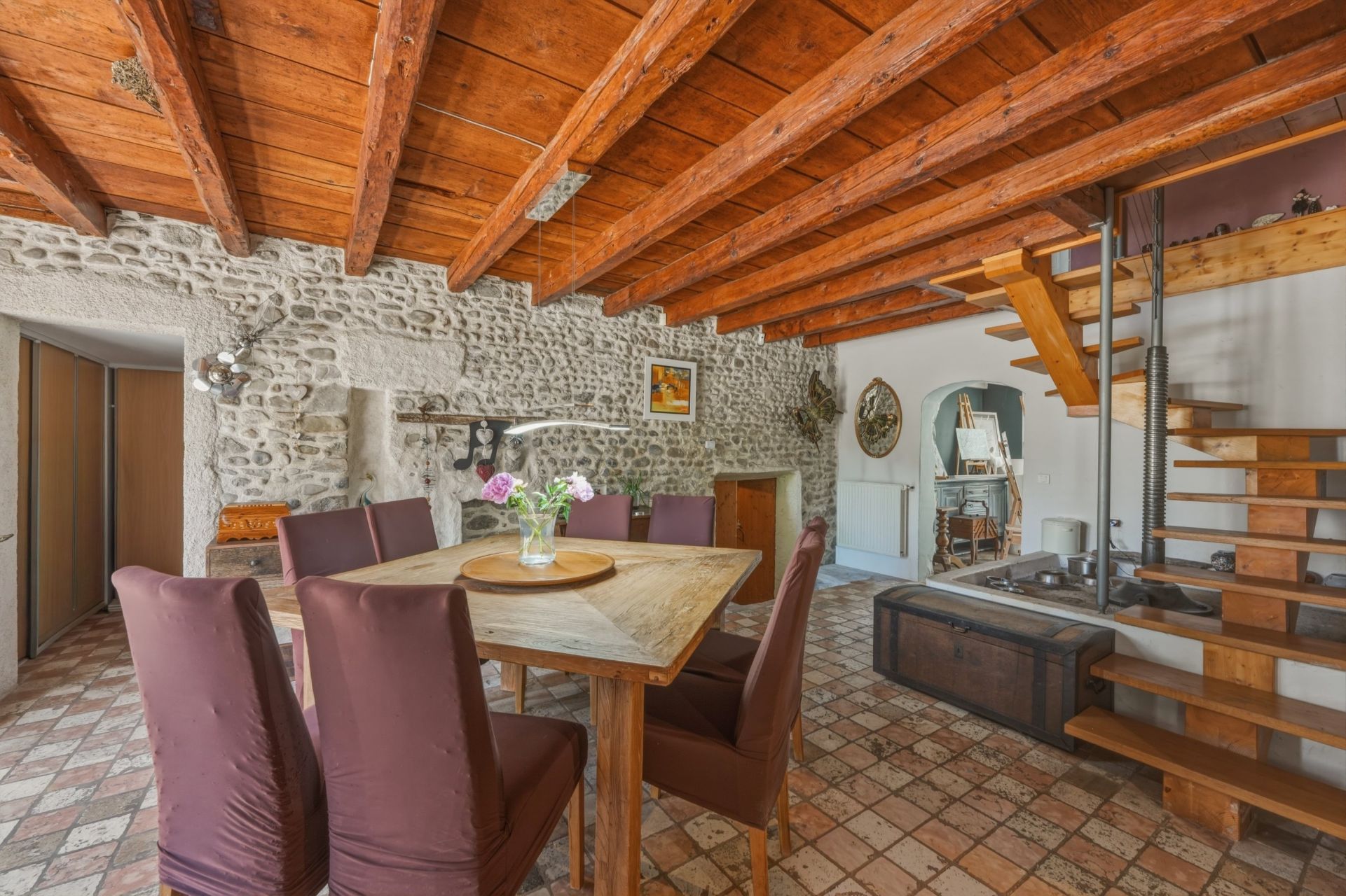 house 8 Rooms for sale on VEIGY FONCENEX (74140)