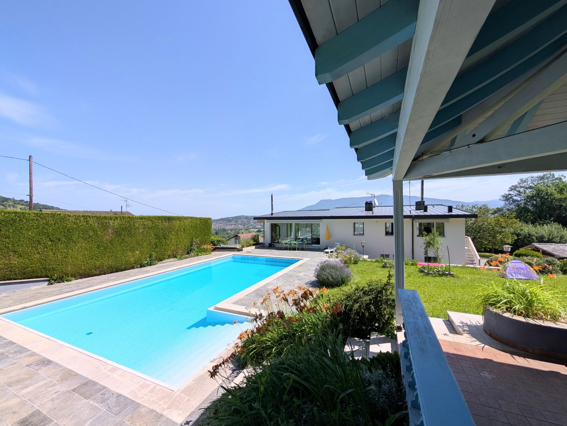 maison contemporaine 6 Pièces en vente sur REIGNIER ESERY (74930)