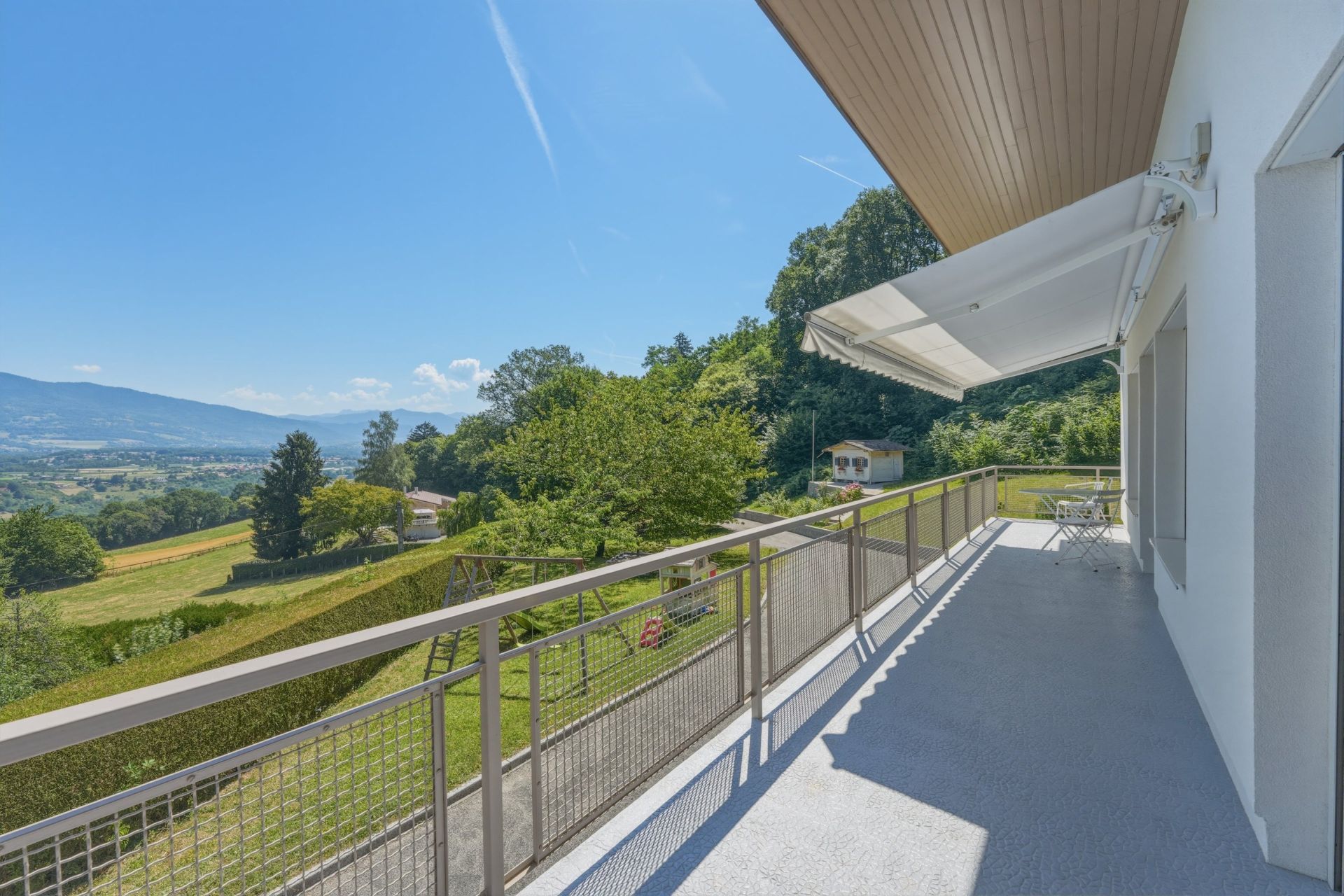 maison contemporaine 6 Pièces en vente sur REIGNIER ESERY (74930)