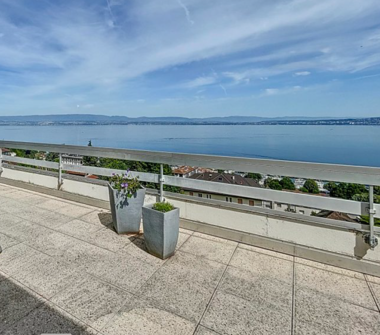 appartement 4 Pièces en vente sur EVIAN LES BAINS (74500)