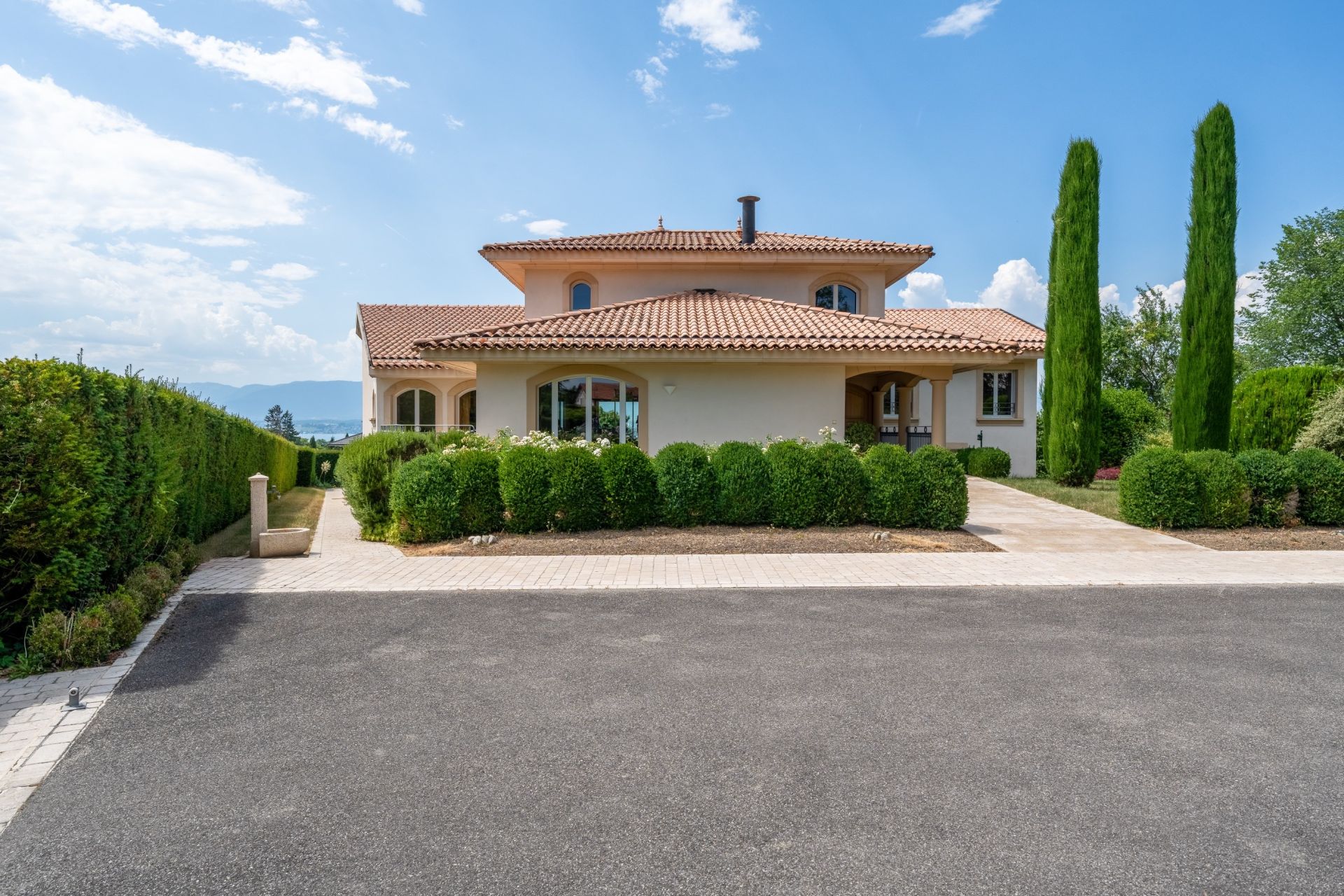 maison 15 Pièces en vente sur MESSERY (74140)